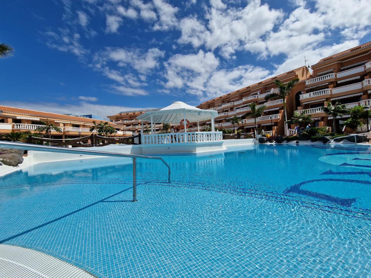 Exclusive Attic Las Vistas 3 With Breathtaking Sea View, Only 100 M To The Sea, Heated Pool, Aircon, Wifi Arona  Eksteriør billede