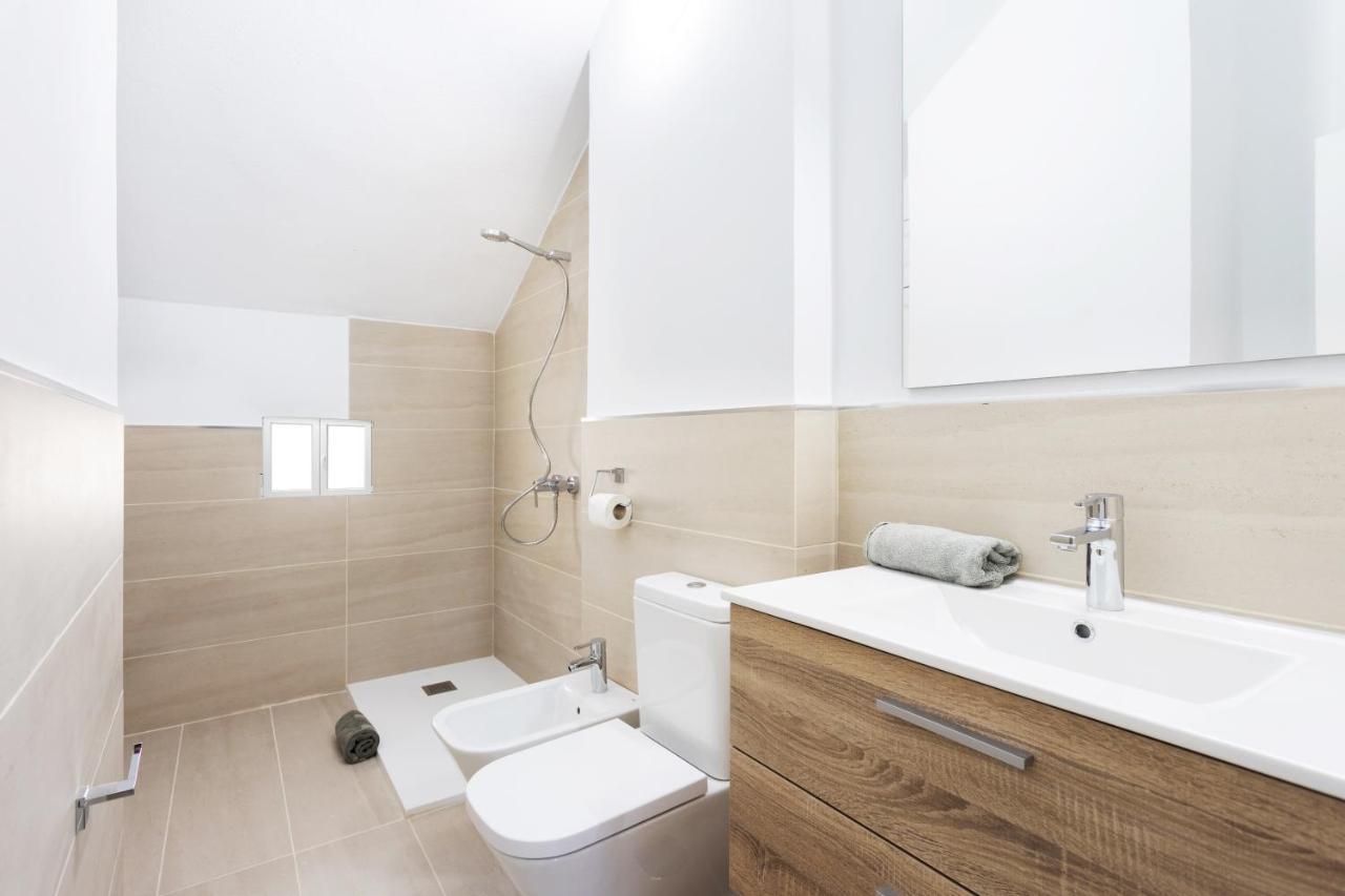 Exclusive Attic Las Vistas 3 With Breathtaking Sea View, Only 100 M To The Sea, Heated Pool, Aircon, Wifi Arona  Eksteriør billede