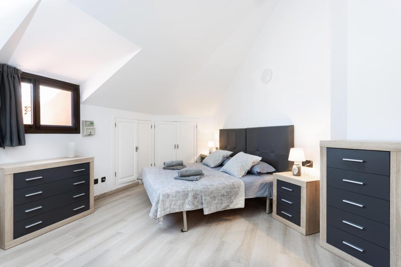 Exclusive Attic Las Vistas 3 With Breathtaking Sea View, Only 100 M To The Sea, Heated Pool, Aircon, Wifi Arona  Eksteriør billede